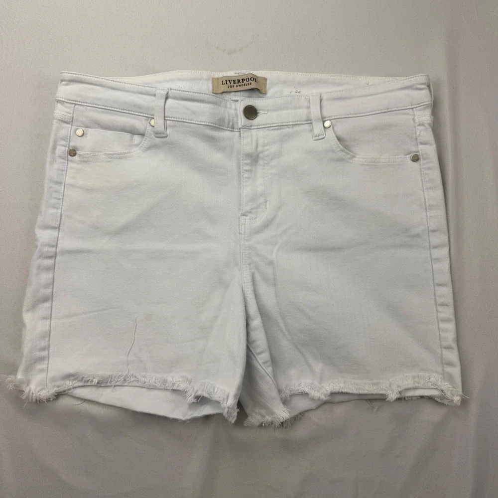 Liverpool Denim Shorts Women 14 Bright White Frayed Hem Stretch Five Pocket